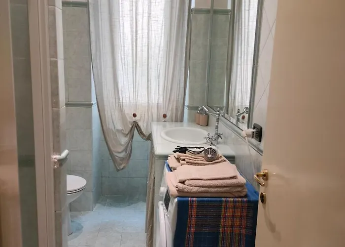 La Casa Di Norma- Centro 4 Posti Letto *